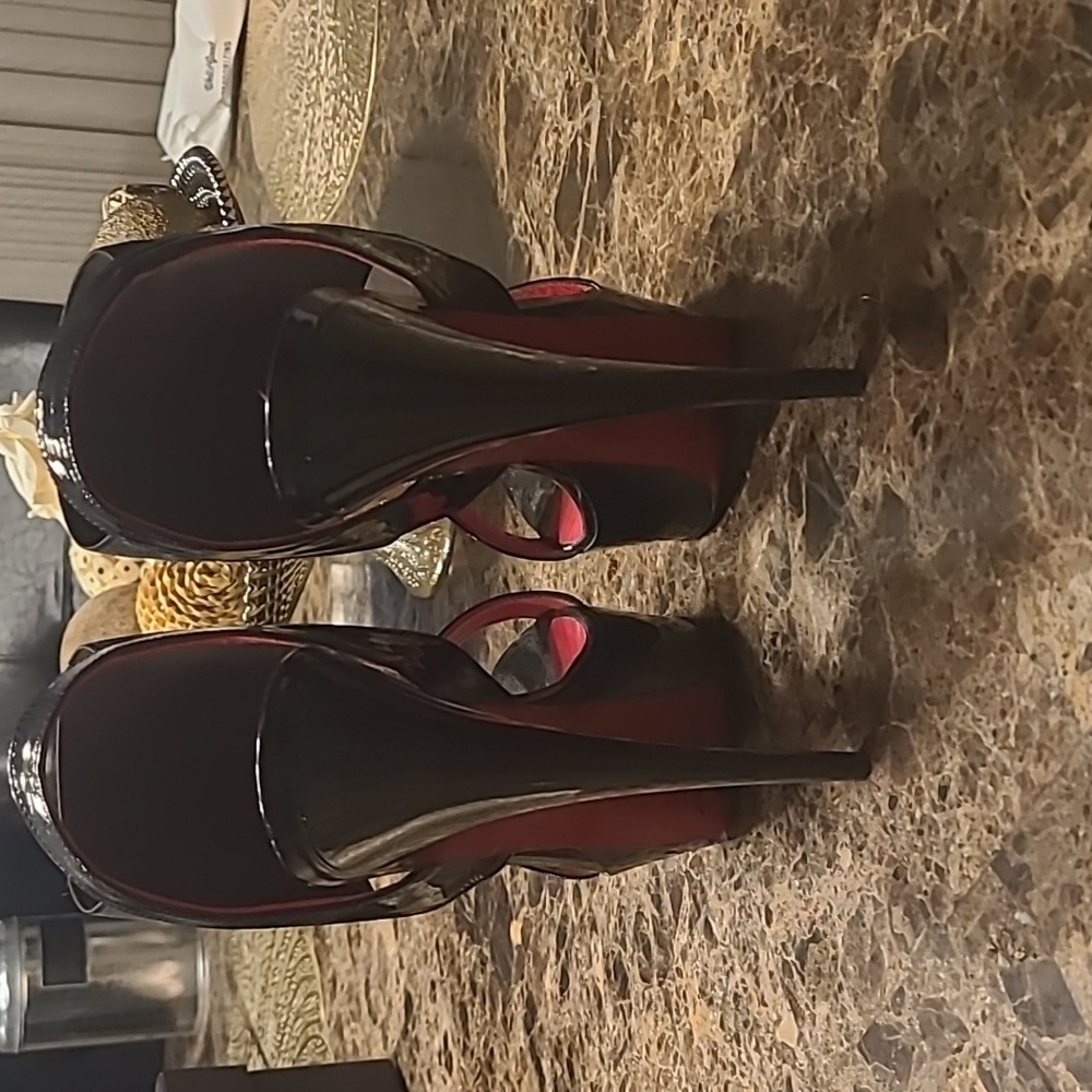 EUC Gio Hel sexy stilettos - Picture 3 of 11